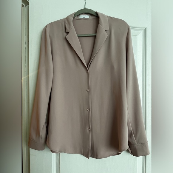 Babaton Monocle shirt - worn once 10/10 condition. - Picture 5 of 5